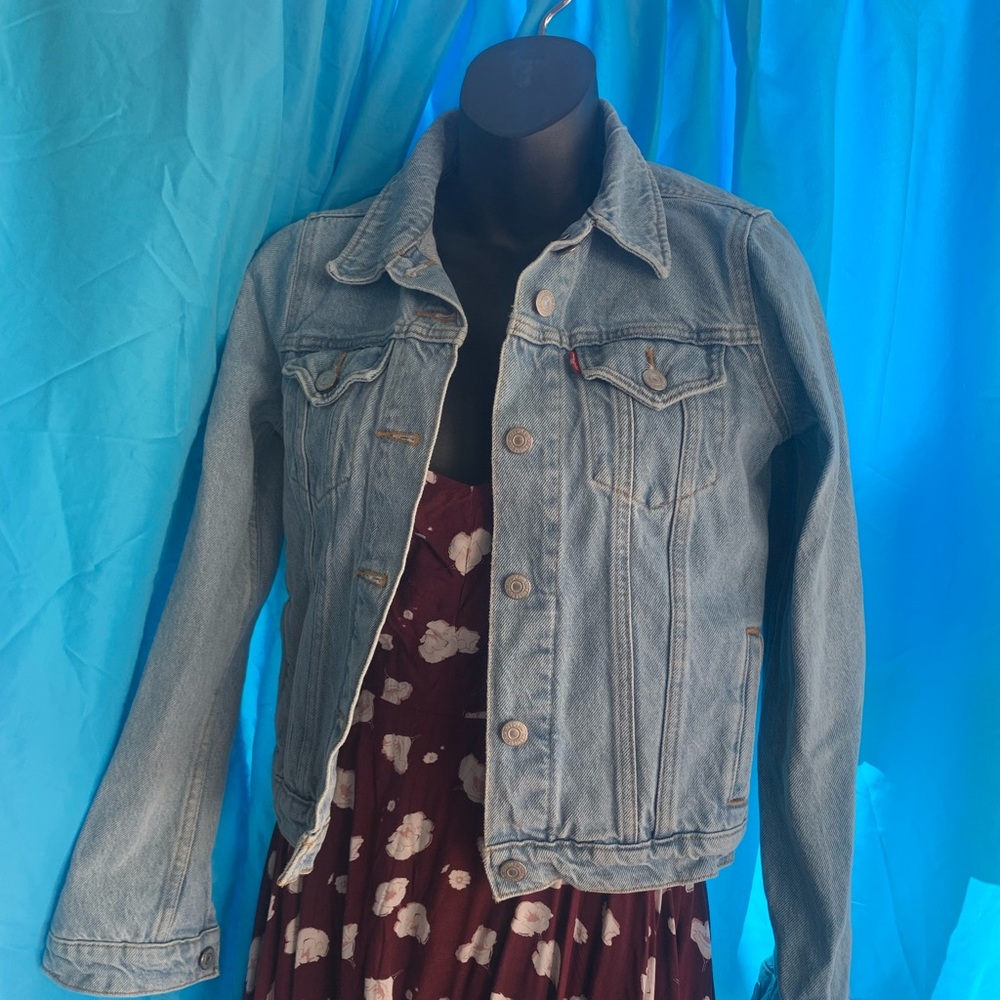 Women’s Levi’s Jean Jacket